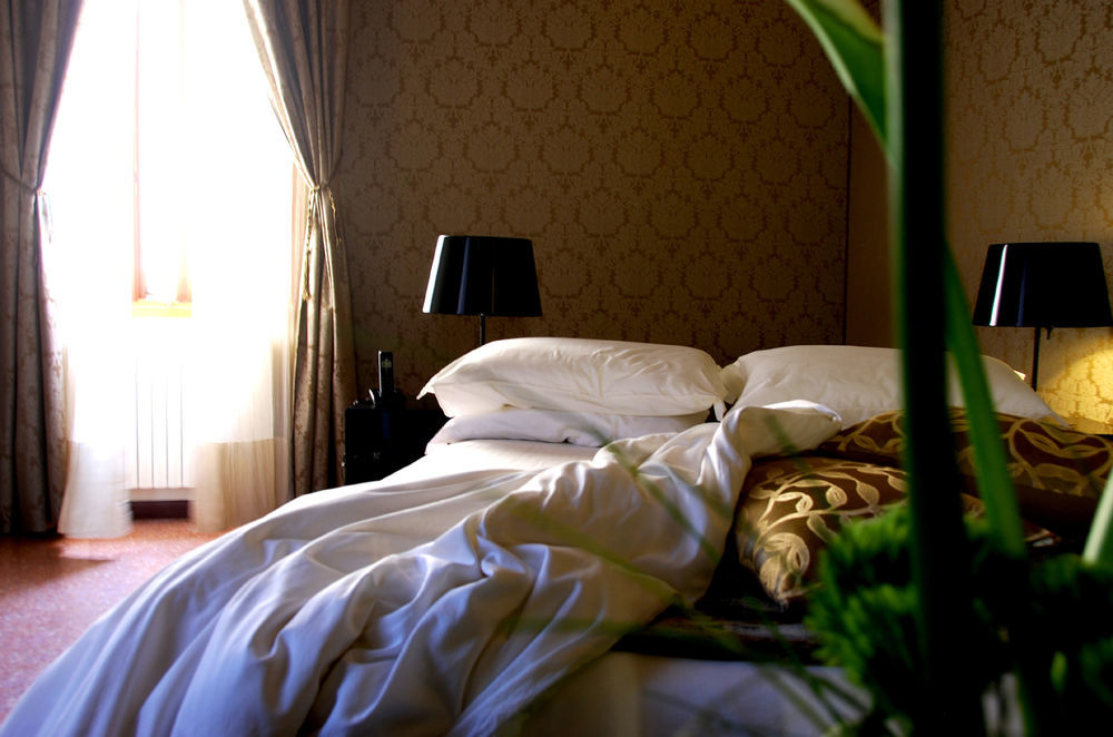 Avogaria 5 Rooms Venedig Exteriör bild